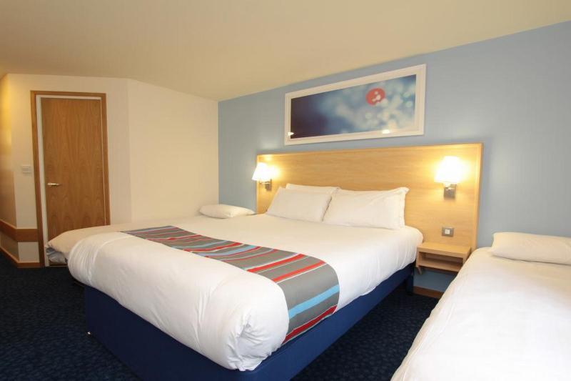 แทรเวลลอดจ์ แอร์ Hotel ภายนอก รูปภาพ